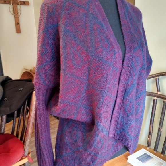 Sweater wrap by Charlotte russe - Picture 5 of 5